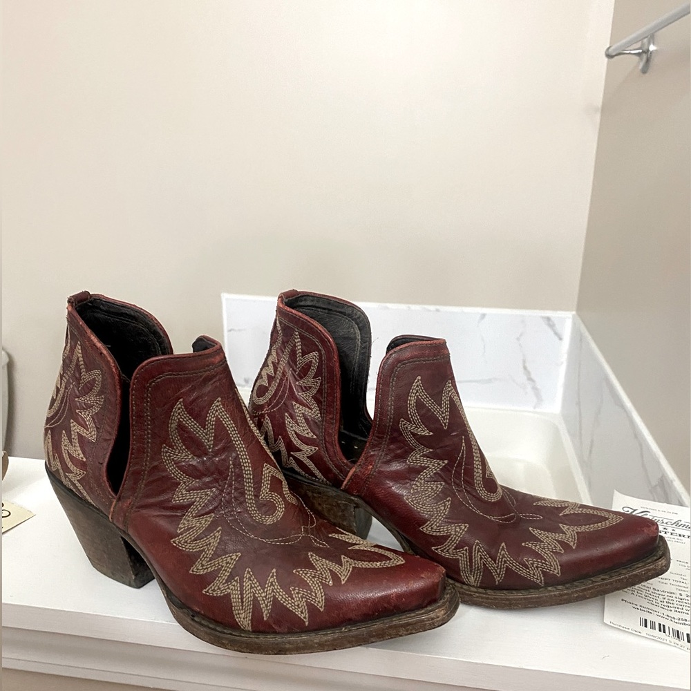 Ariat Dixon Red Bootie